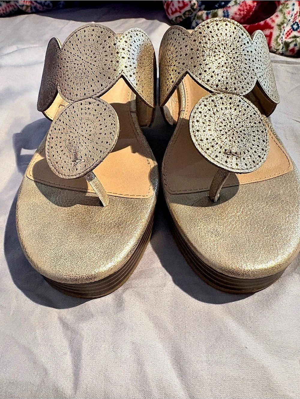 Comfort Plus Gold Platform Sandals Like New